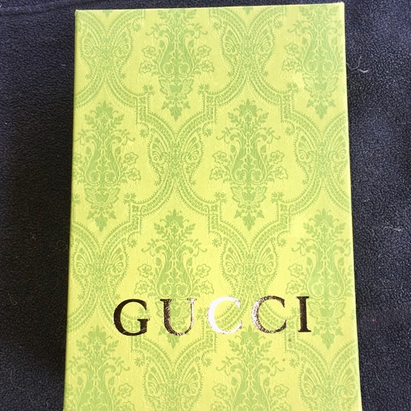 NWT Over the shoulder bag - Picture 5 of 6